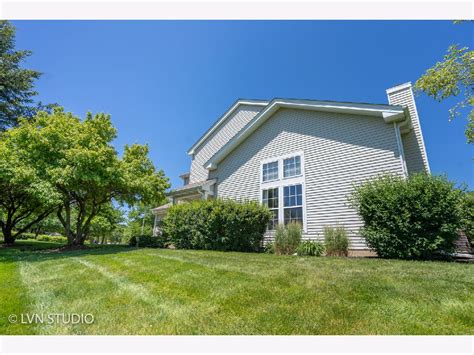 springwood court|575 springwood court east dundee.